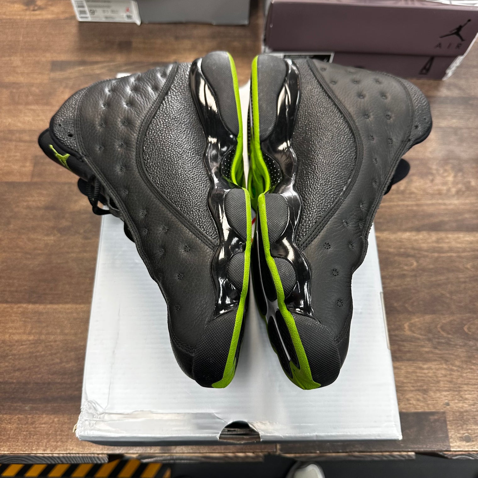 Altitude Jordan 13 (USED)