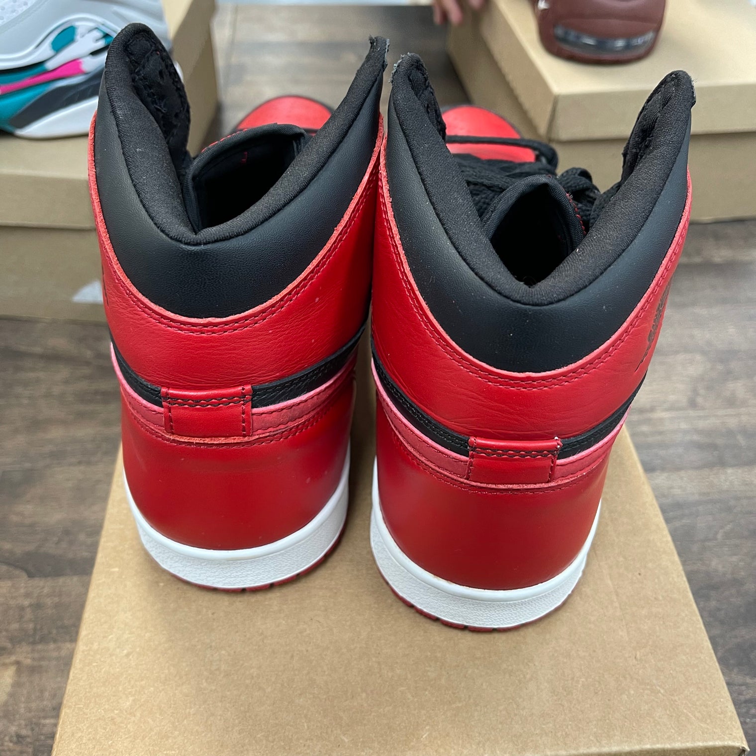 Bred Jordan 1 High 2001 (USED, No Box)