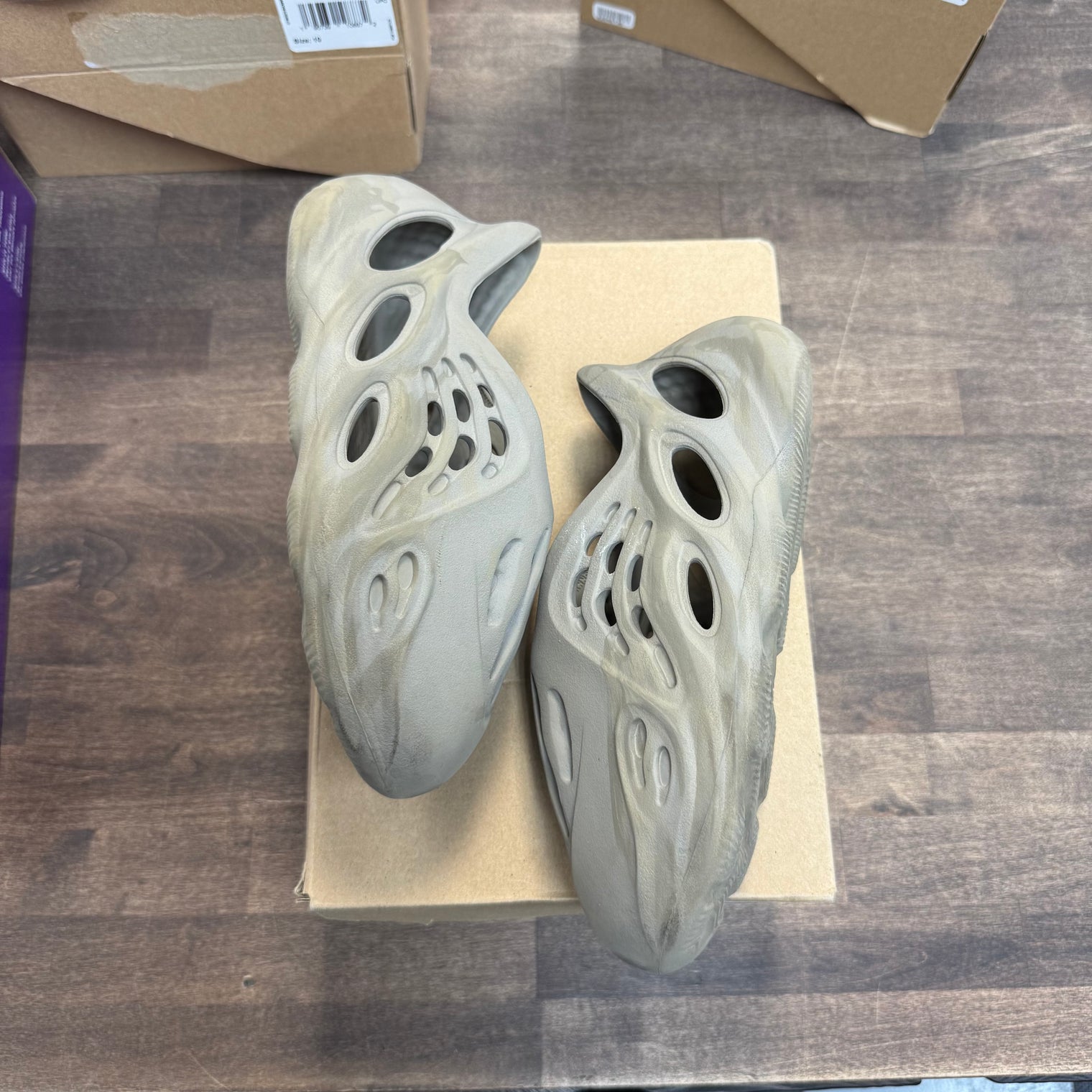 Stone Sage Yeezy Foam RNNR (PS)  (USED)