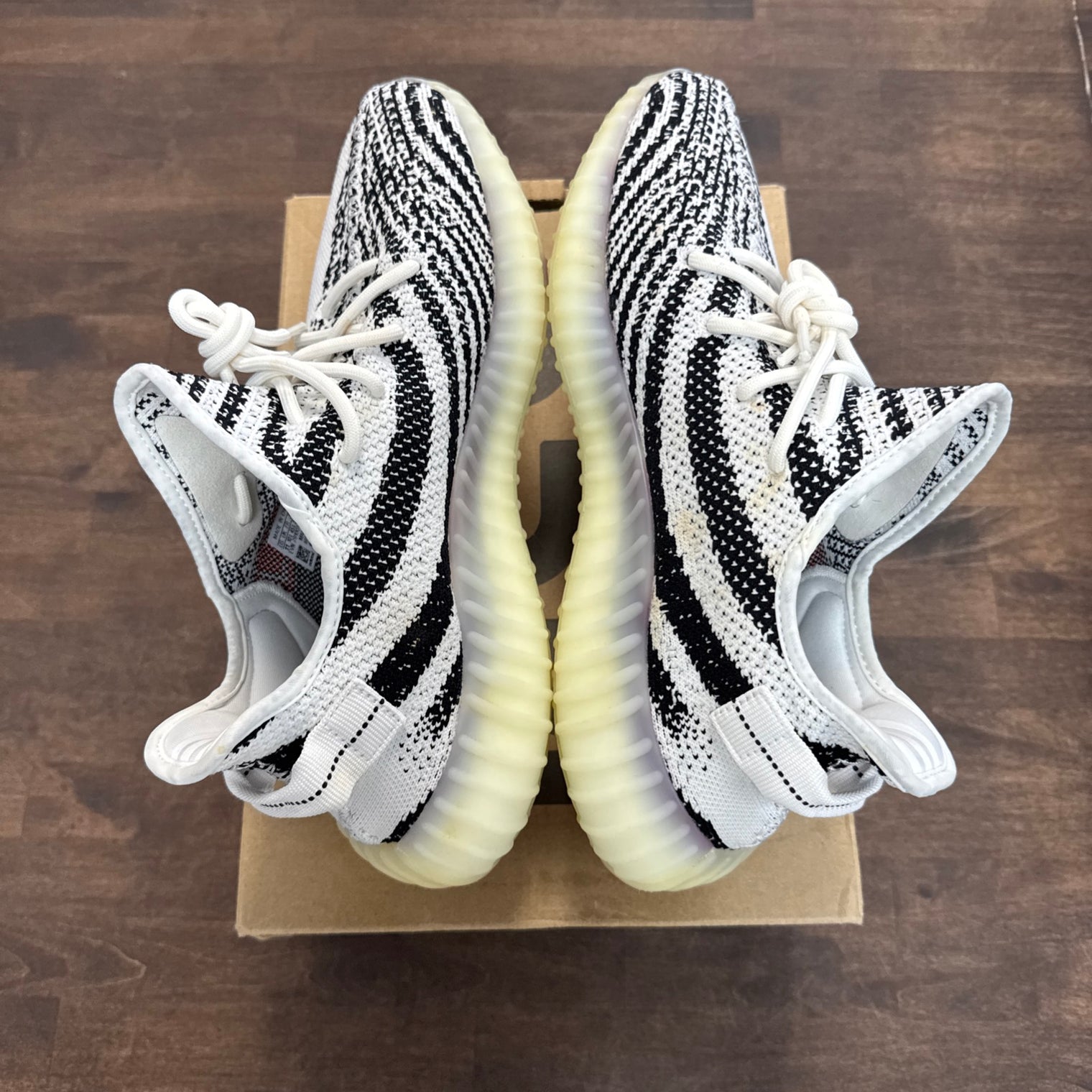 Zebra Yeezy 350 (USED)