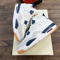 Navy SB Jordan 4 Retro (USED)