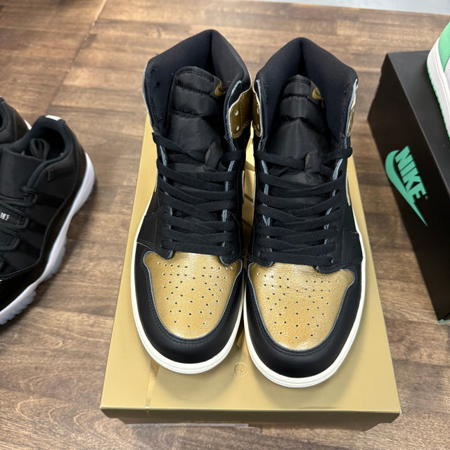 Black Metallic Gold Jordan 1 High (USED)
