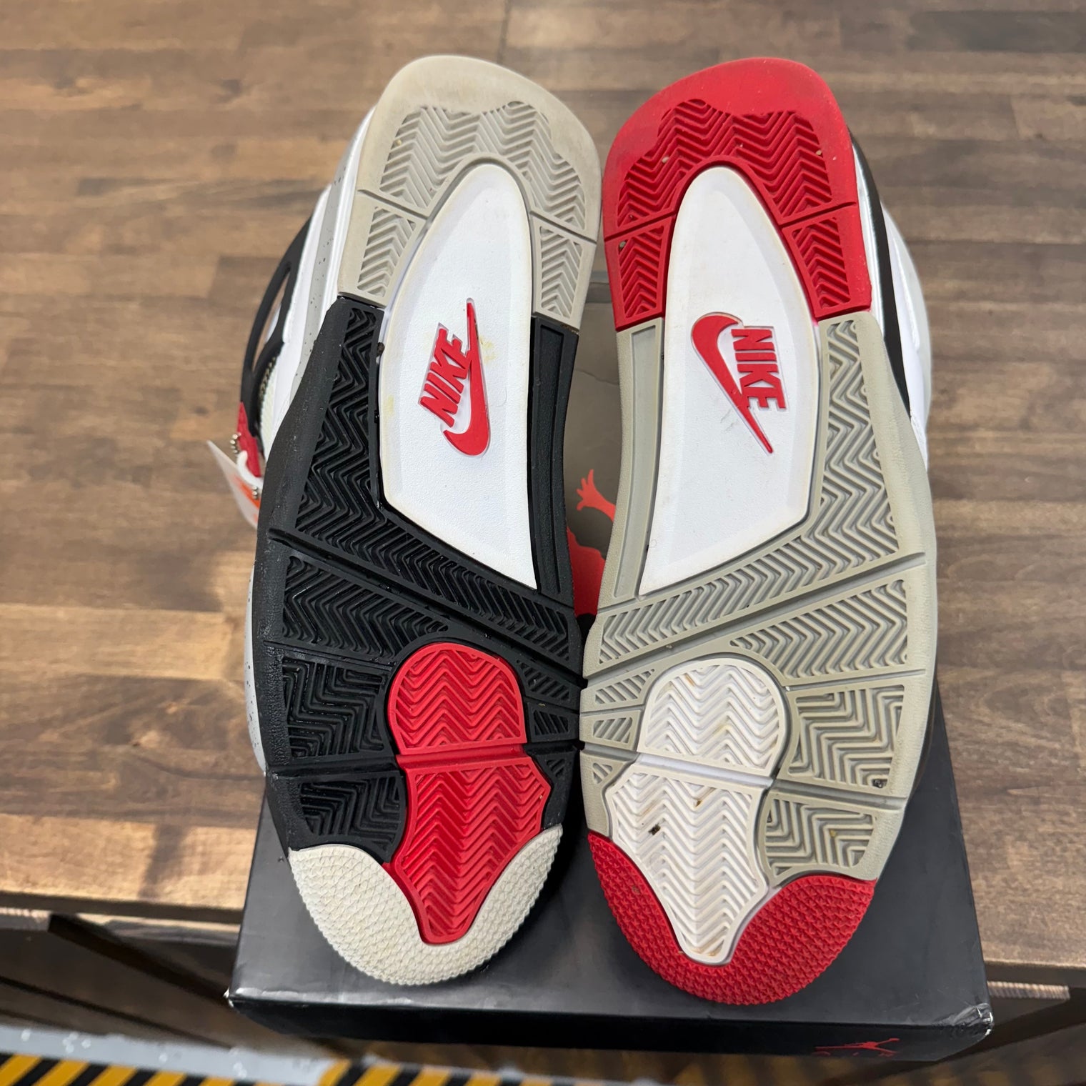 What The Jordan 4 (USED)