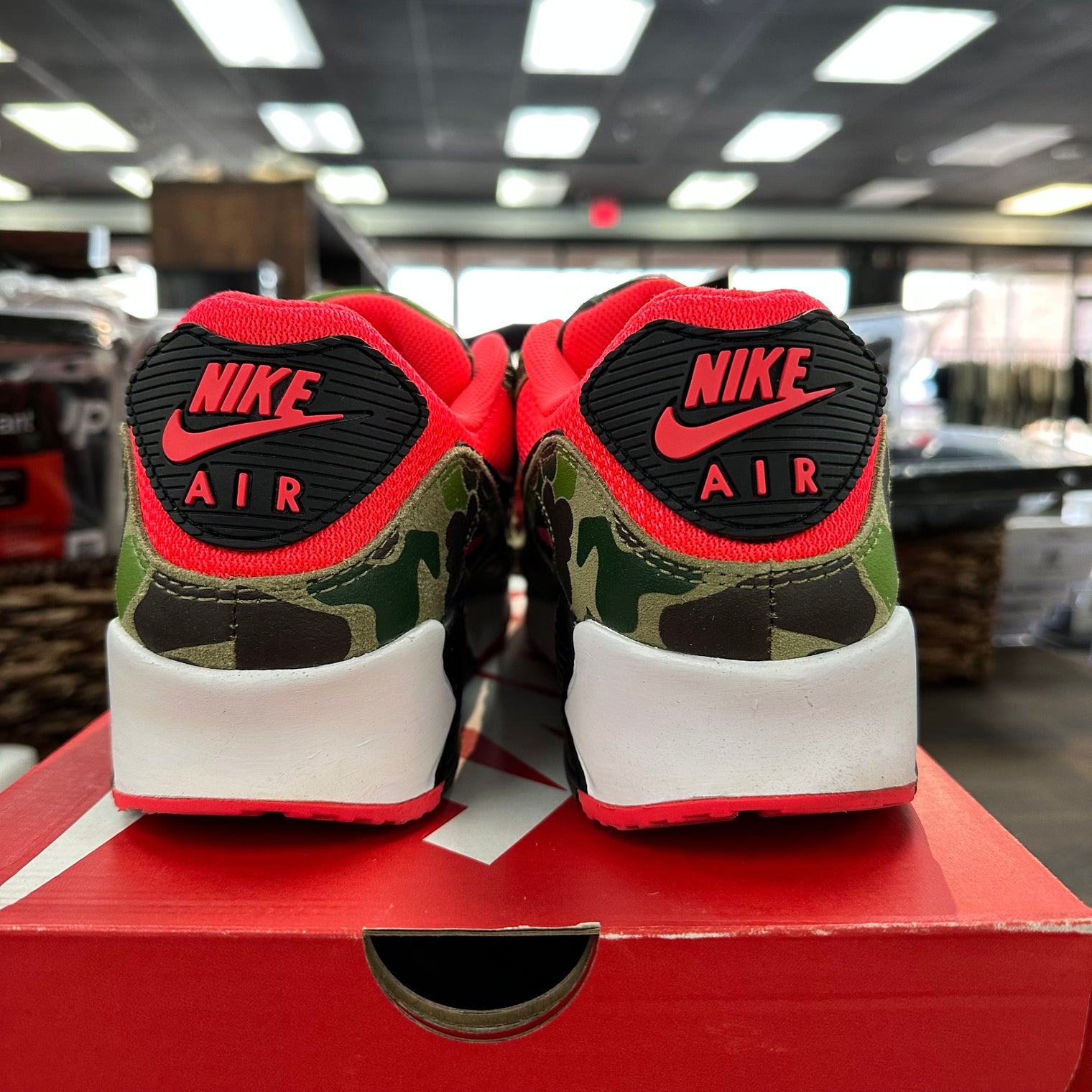 Reverse Duck Camo Nike Air Max 90 (USED)