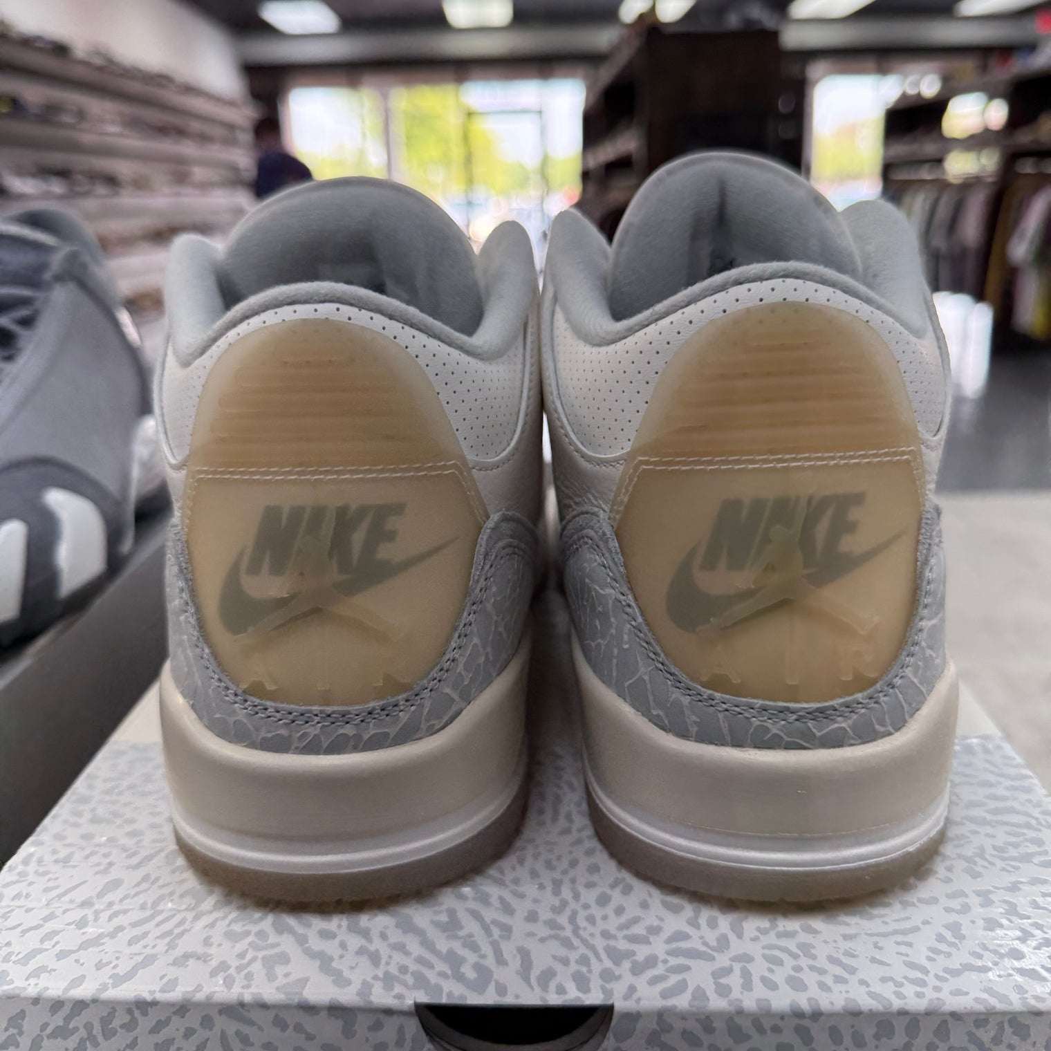 Craft Ivory Jordan 3 (USED)