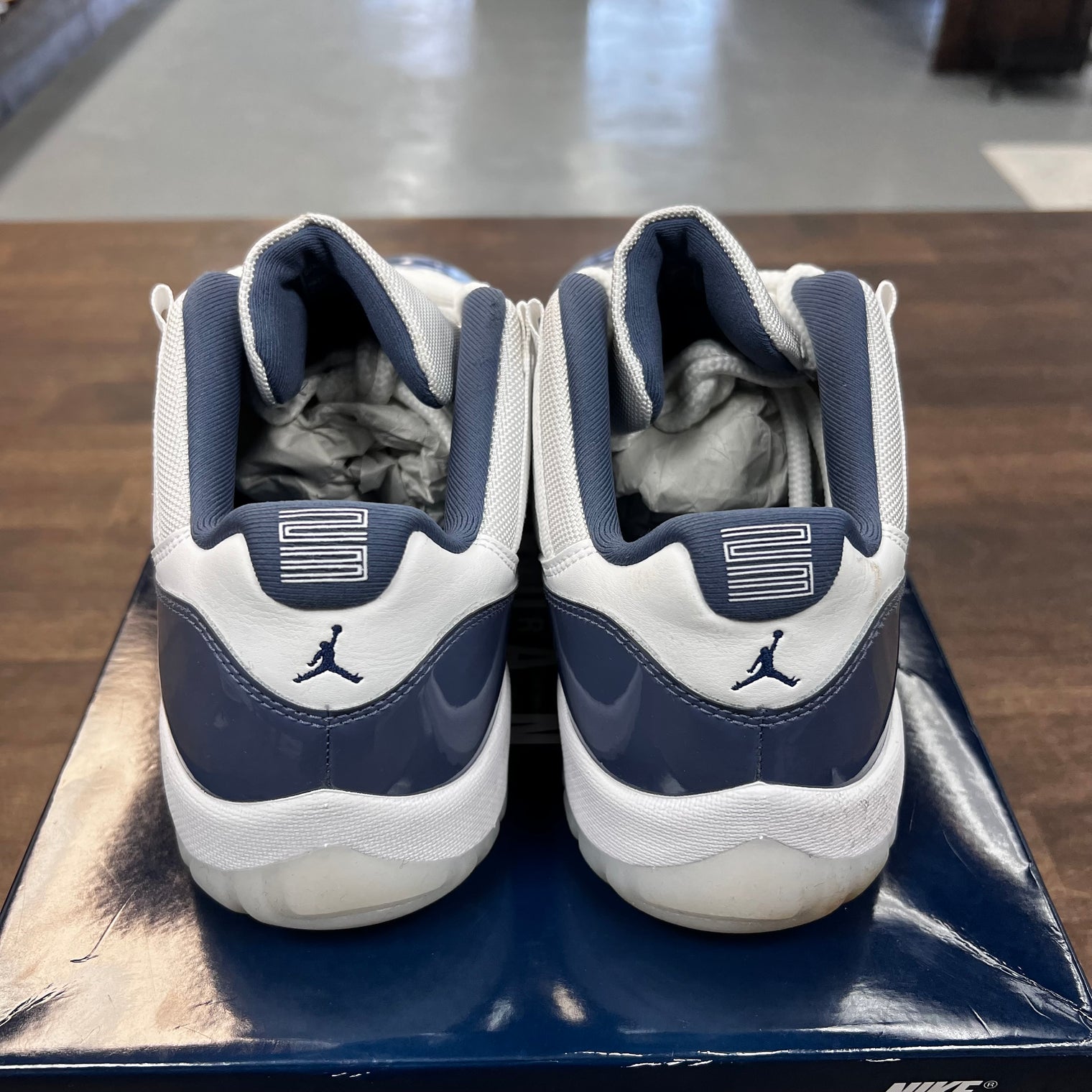 Diffused Blue Jordan 11 Low (USED)