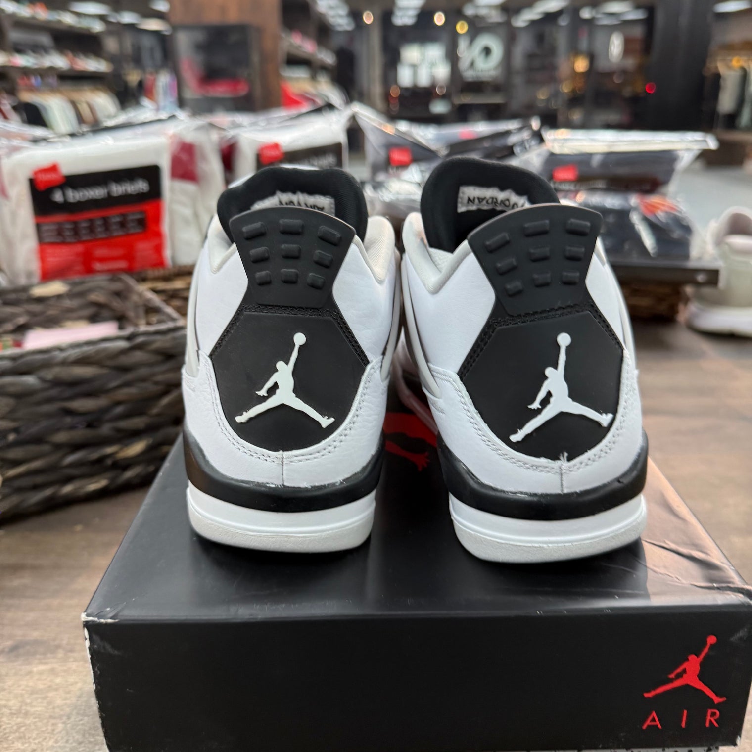 Military Black Jordan 4 Retro (GS) (USED)