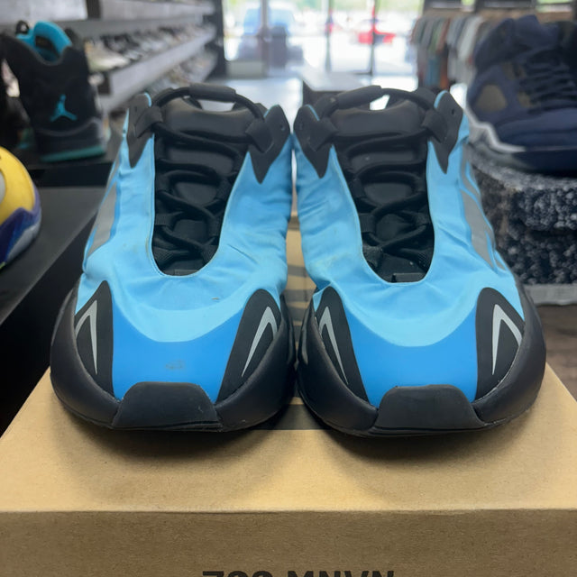 MNVN Bright Cyan Yeezy 700 (USED)