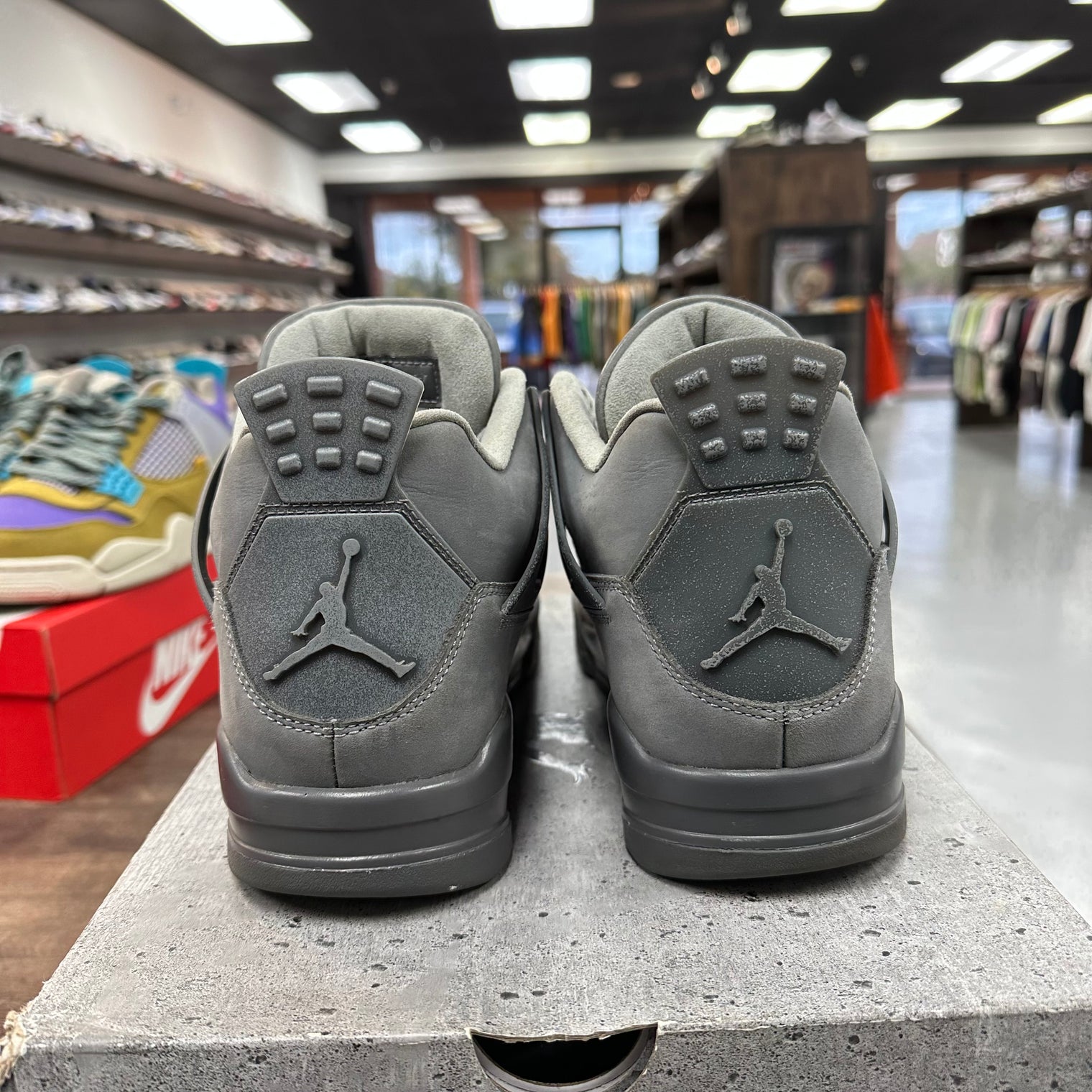 Wet Cement Jordan 4 Retro (USED)