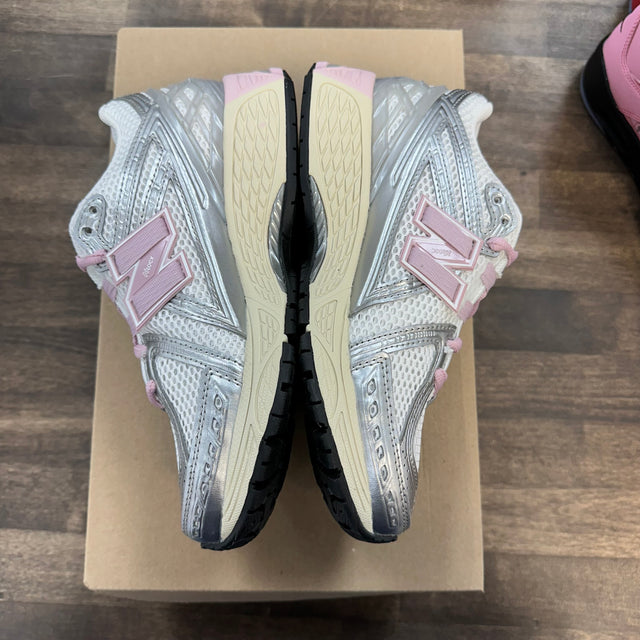 New Balance 1906R White Silver Pink (Lightly Worn)