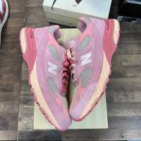Joe Freshgoods Art Powder Pink New Balance 993 (USED)