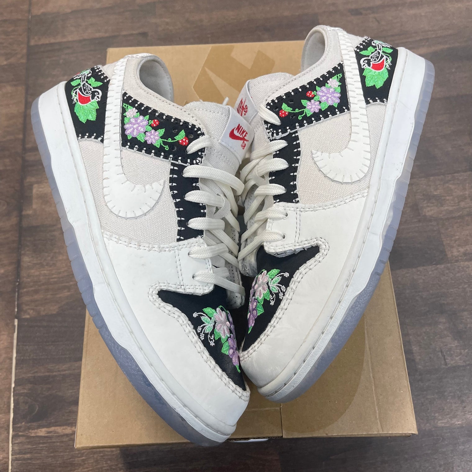 N7 Black Sail SB Dunk Low (USED)