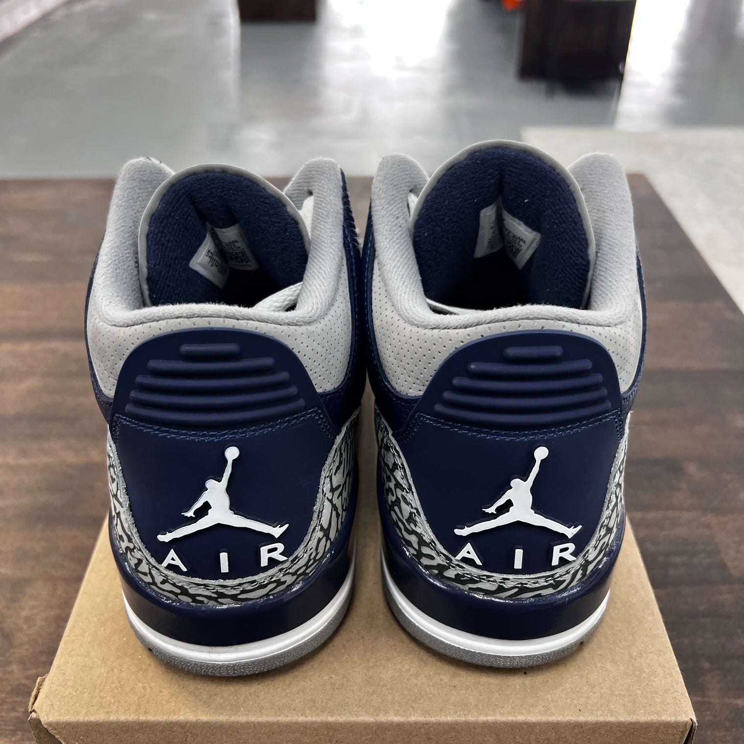 Georgetown Jordan 3 (USED, No Box)
