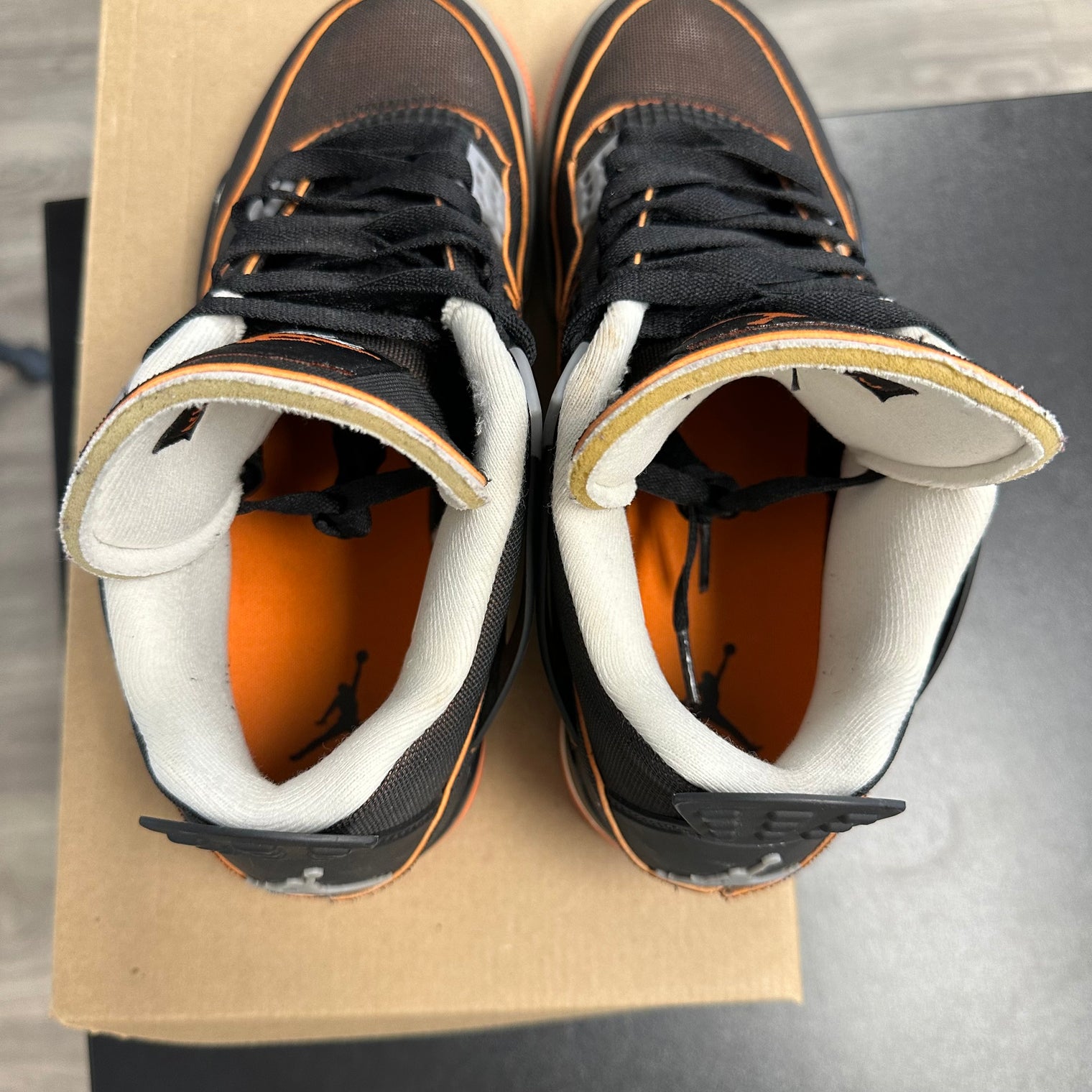 (W) Starfish Jordan 4 (USED;NO BOX)