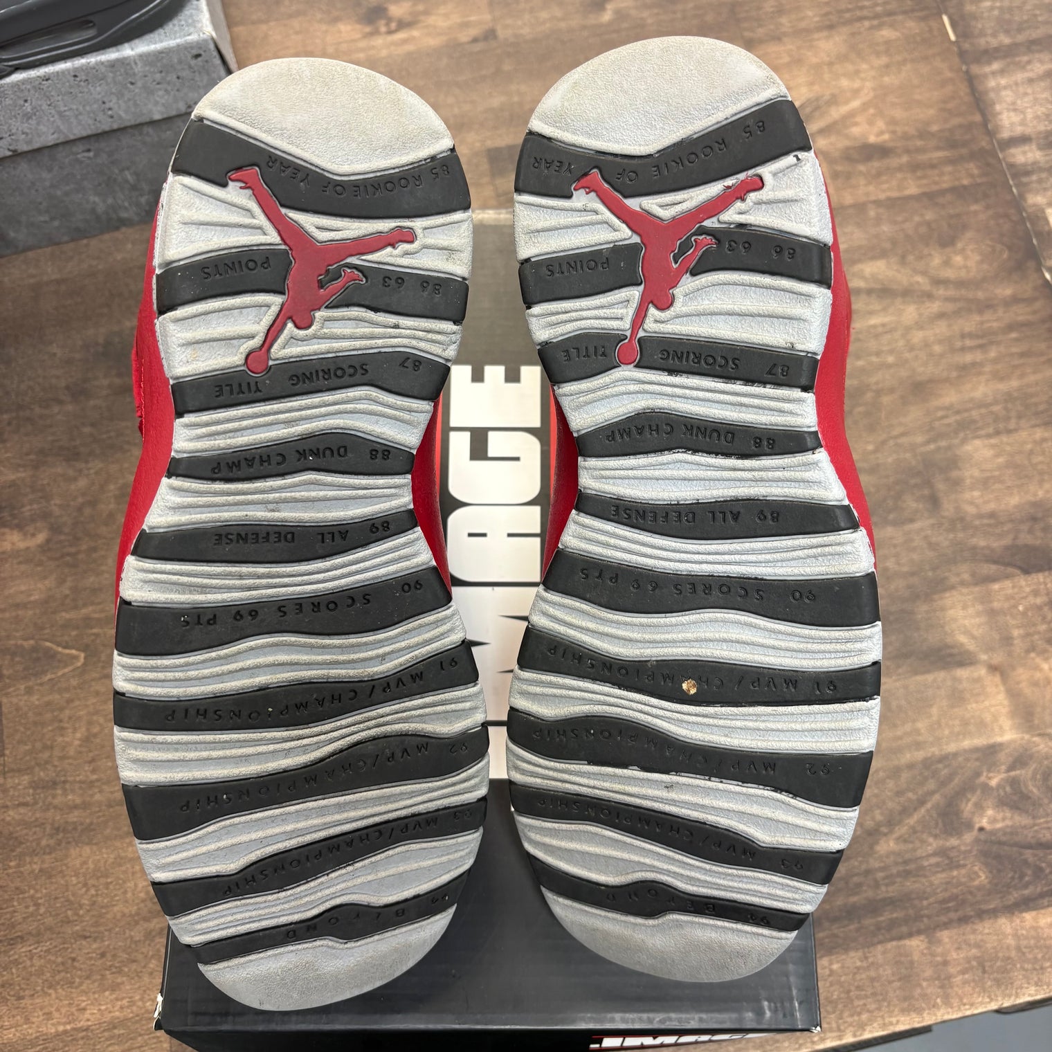 Bulls over Broadway Jordan 10 Retro (USED, Replacement Box)