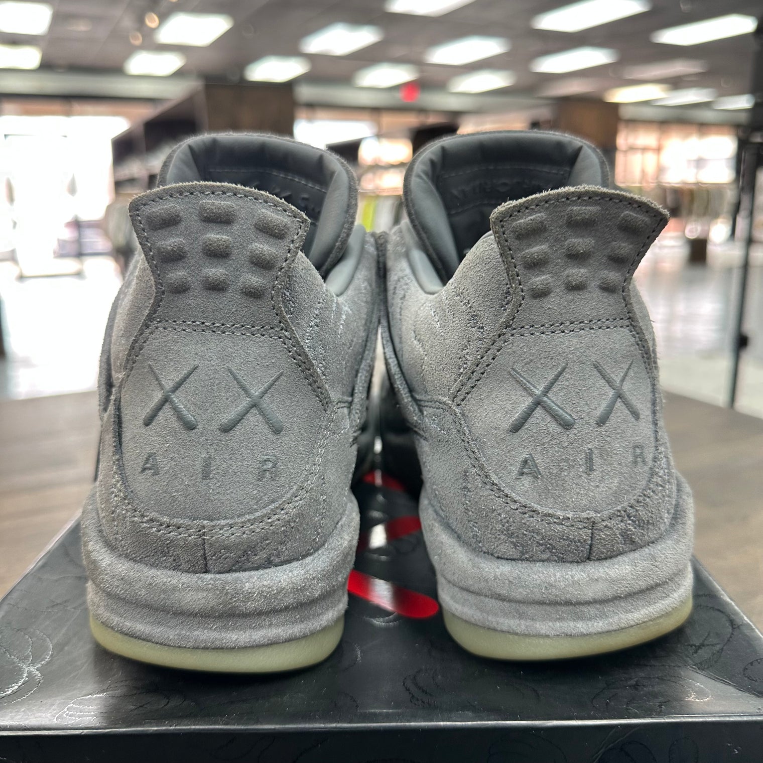 KAWS Jordan 4 Grey (USED)
