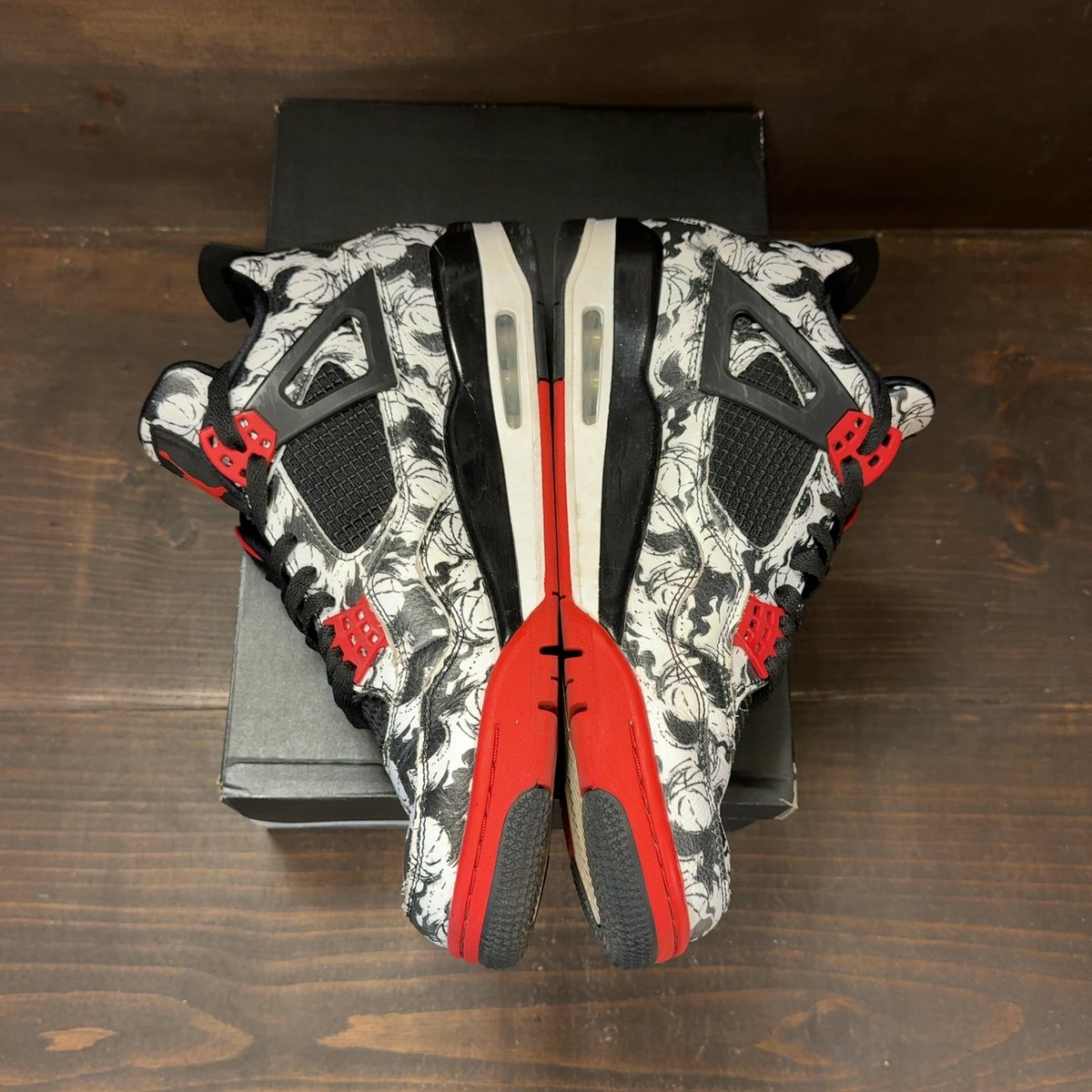 Jordan 4 Retro Tattoo (2018) Size 12 (Pre-Owned) - aux