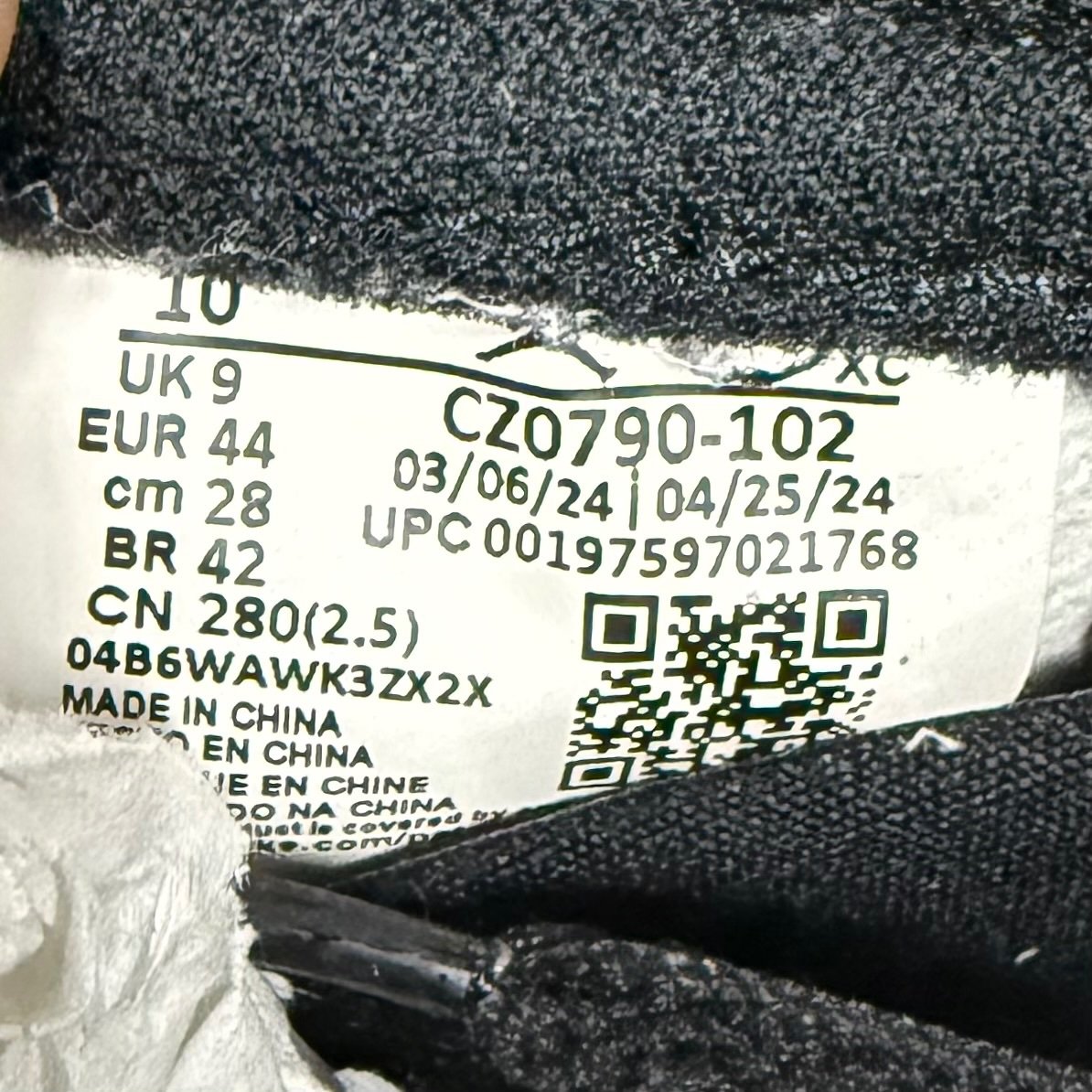 Jordan 1 Retro Low OG Mocha Size 10 (Pre-Owned) - aux