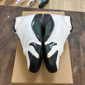 Jordan 14 Retro Oxidized Green (2016) (GS) Size 5Y (Pre-Owned) - Image 3