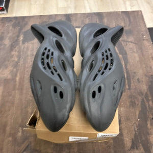 adidas Yeezy Foam RNR Onyx - Image 3