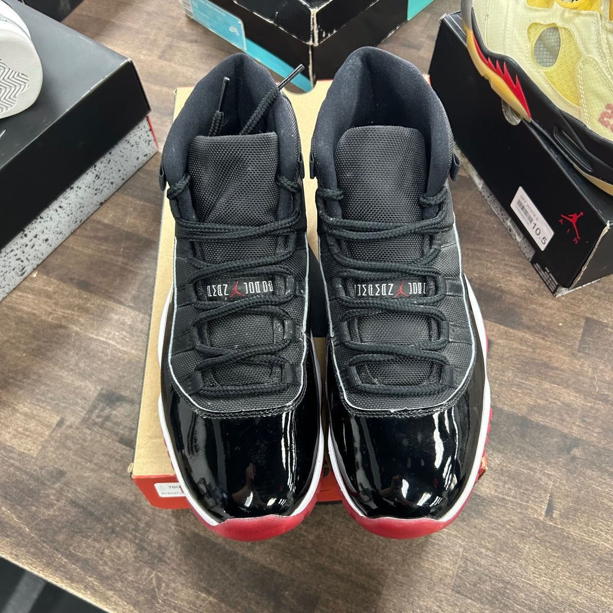 Jordan 11 Retro Playoffs Bred (2019) - Image 2