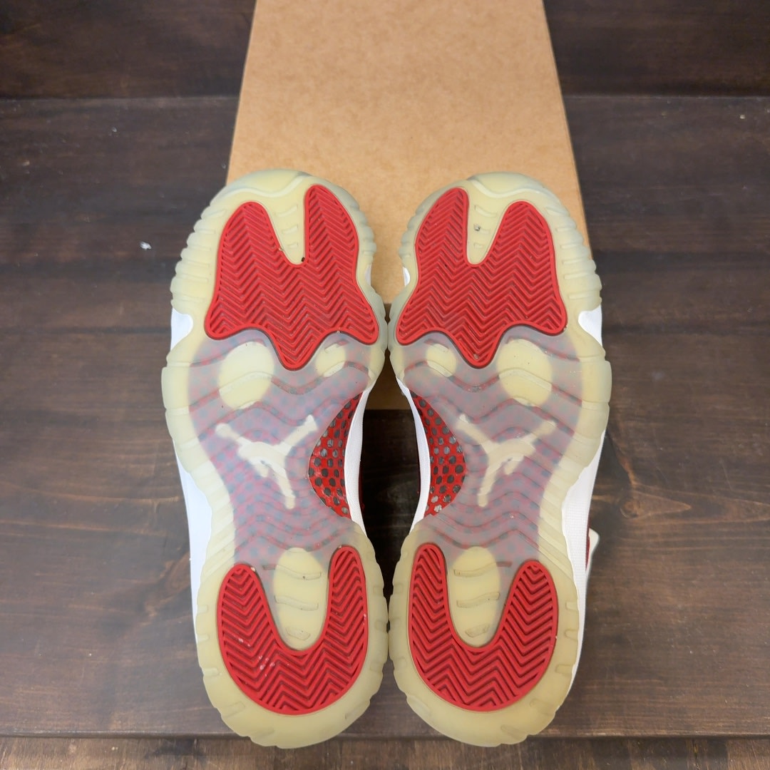 Jordan 11 Retro Cherry (2022) Size 8 (Pre-Owned) - Image 7