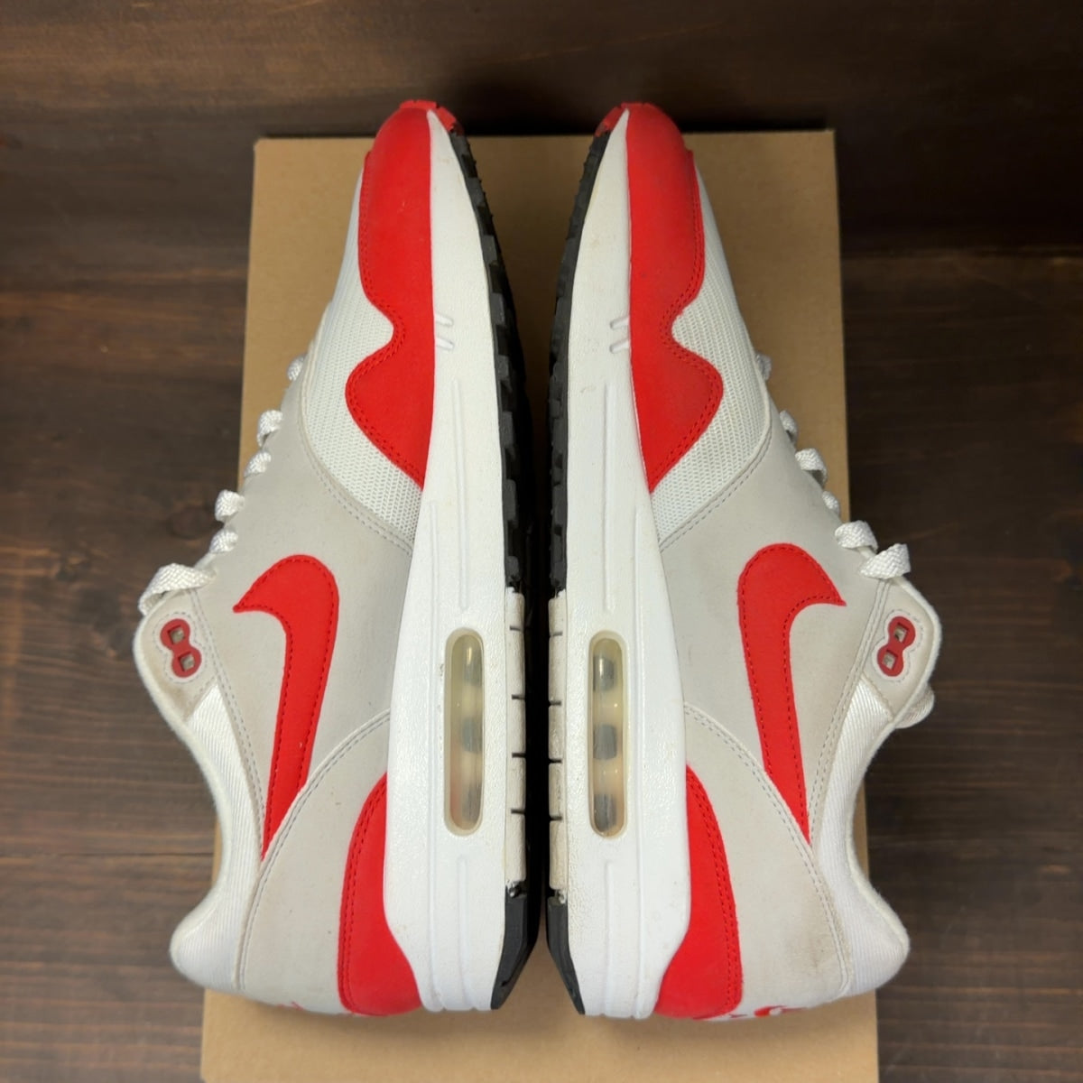 Nike Air Max 1 Anniversary Red (2017/2018 Restock Pair) Size 9.5 (Pre-Owned) - Image 6