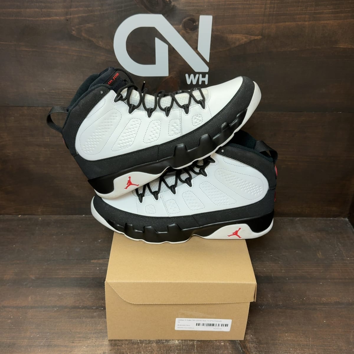 Jordan 9 Retro OG (2016) Size 13 (Pre-Owned) - front