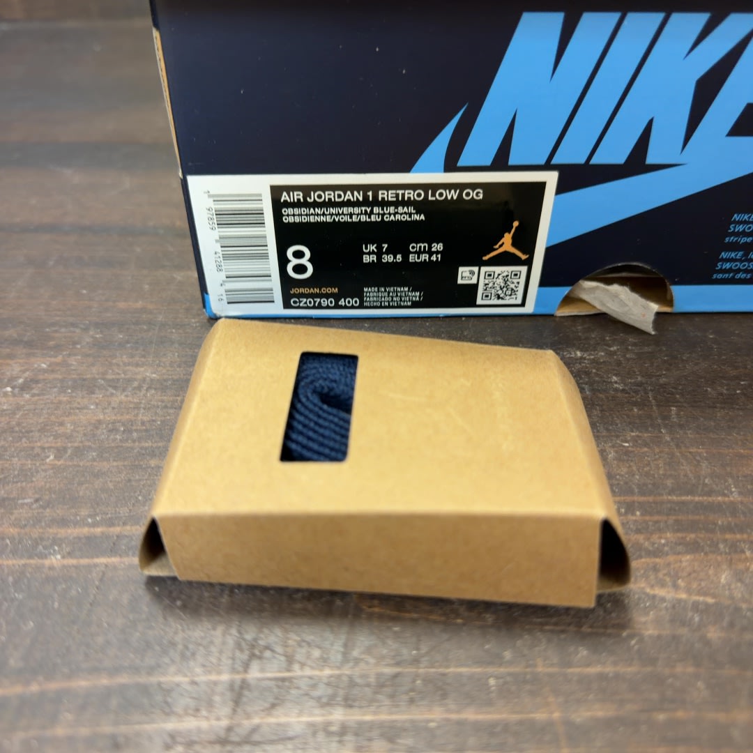 Jordan 1 Low OG Obsidian UNC - Image 8