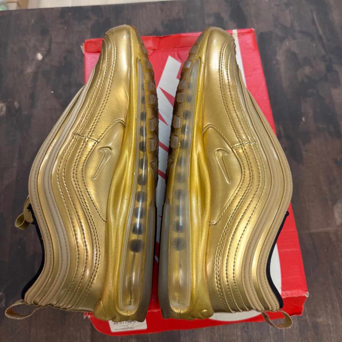 Nike Air Max 97 Gold Medal Size 10 (Pre-Owned) - Image 4