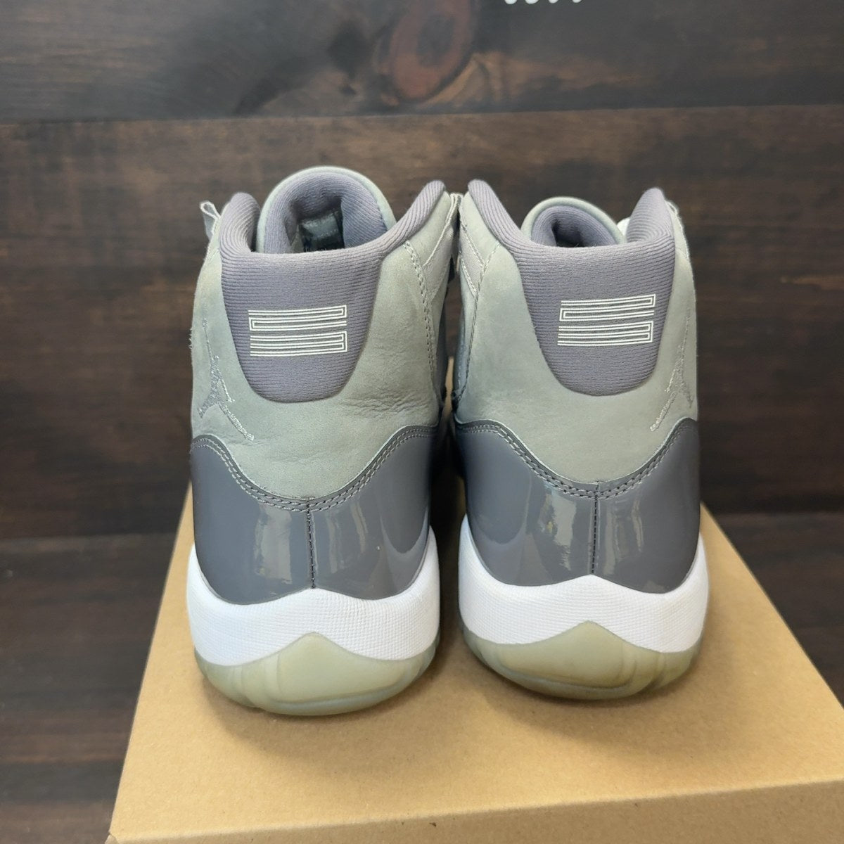 Jordan 11 Retro Cool Grey (2021) Size 9 (Pre-Owned) - Image 4