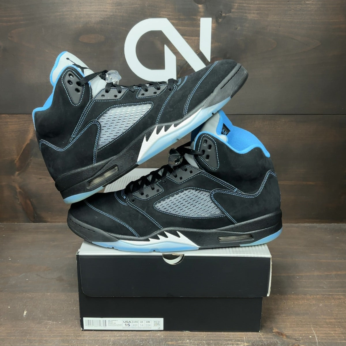 Jordan 5 Retro Black University Blue (2026) - Image 1