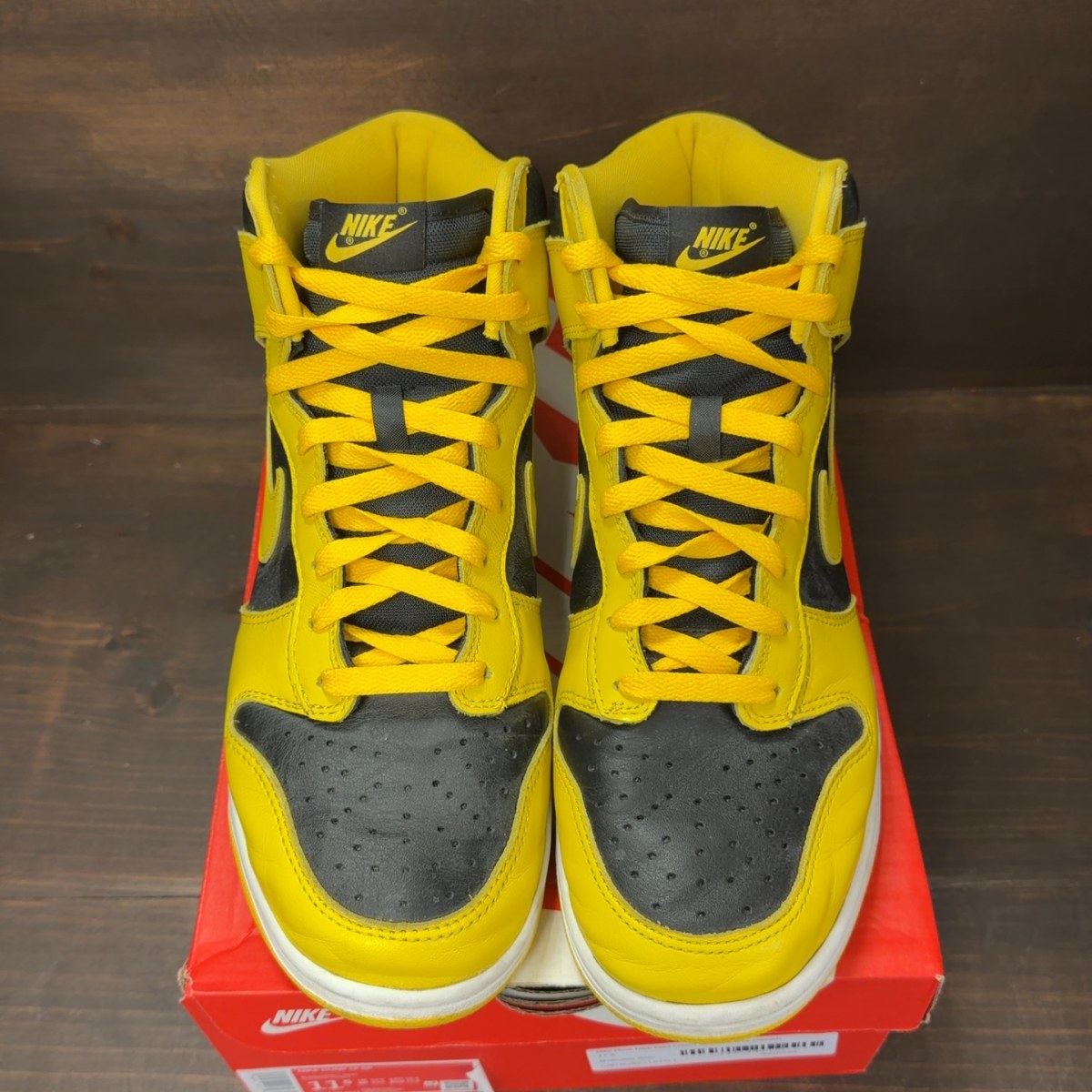 Nike Dunk High Iowa (2020) - Image 3