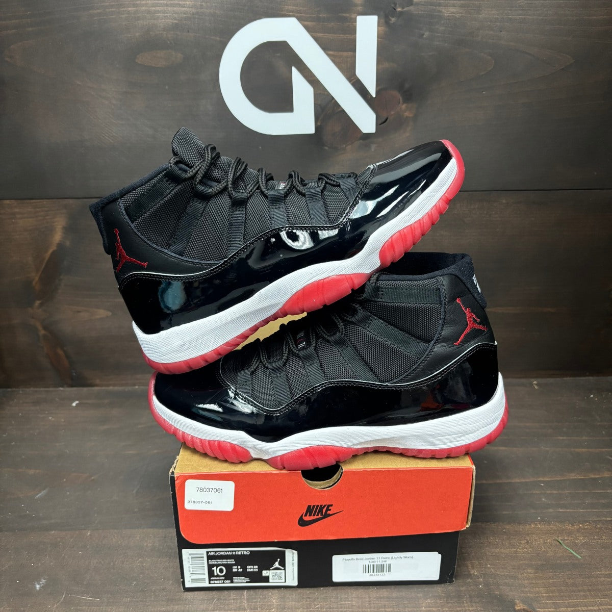 Jordan 11 Retro Playoffs Bred (2019) - Image 1