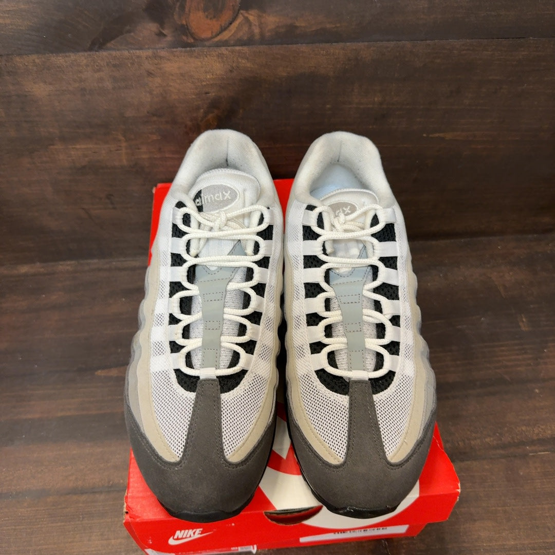 Nike Air Max 95 OG Big Bubble Granite - Image 3