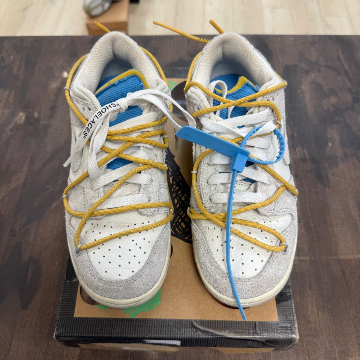 Nike Dunk Low Off-White Lot 34 - Image 2