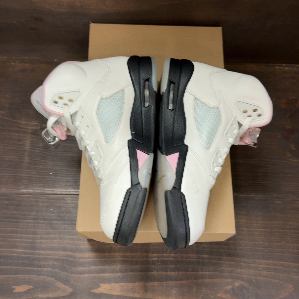 Jordan 5 Retro Medium Soft Pink Size 7.5 (Pre-Owned) - aux