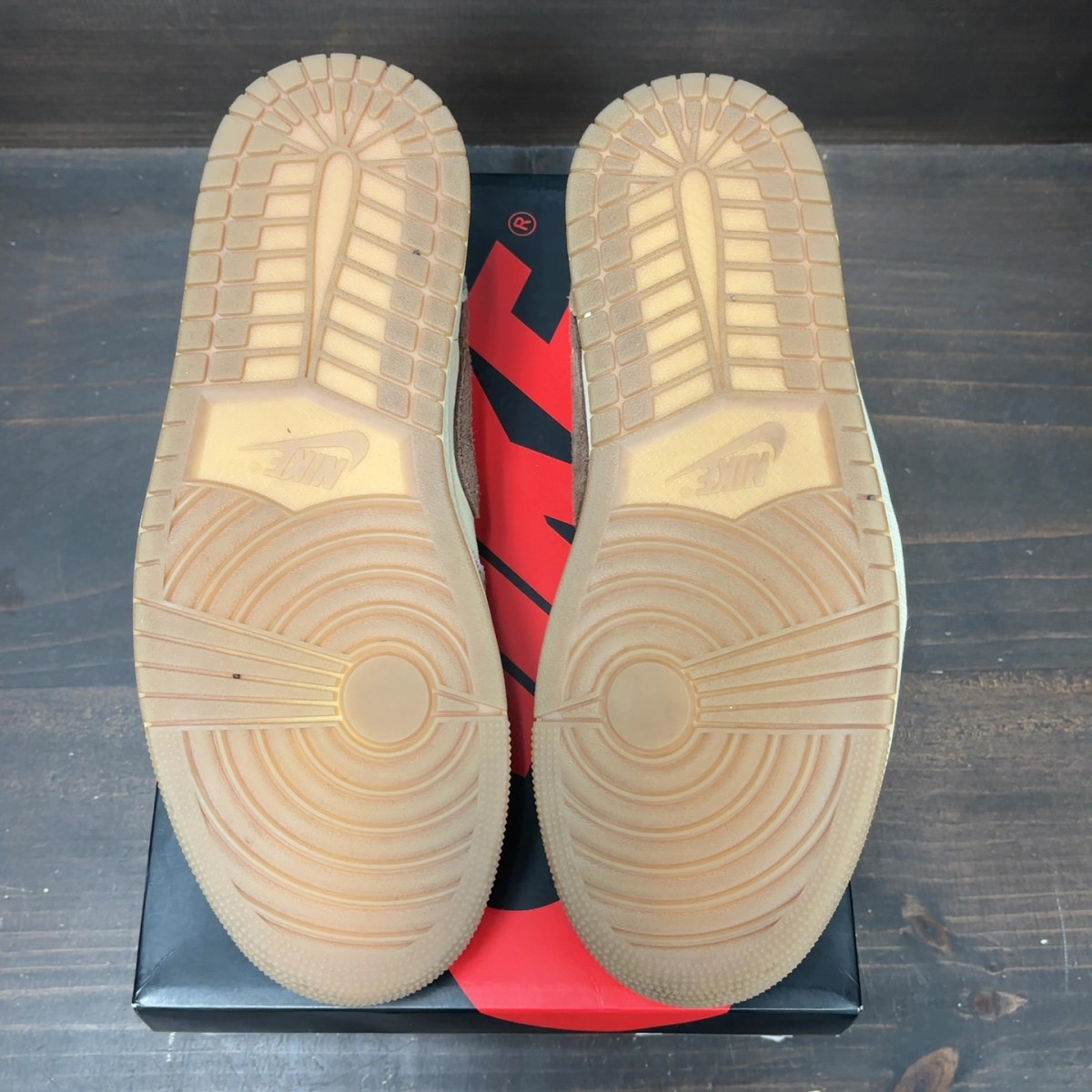 Jordan 1 Retro Low OG Zion Williamson Voodoo - Image 6