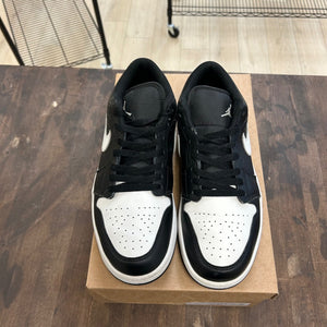 Jordan 1 Low Black Summit White Size 9.5 (Pre-Owned) - Image 2
