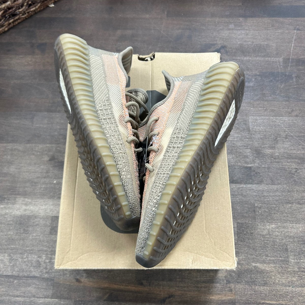 adidas Yeezy Boost 350 V2 Sand Taupe Size 9 (Pre-Owned) - Image 1