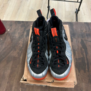 Nike Air Foamposite Pro Bright Crimson Size 13 (Pre-Owned) - Image 2