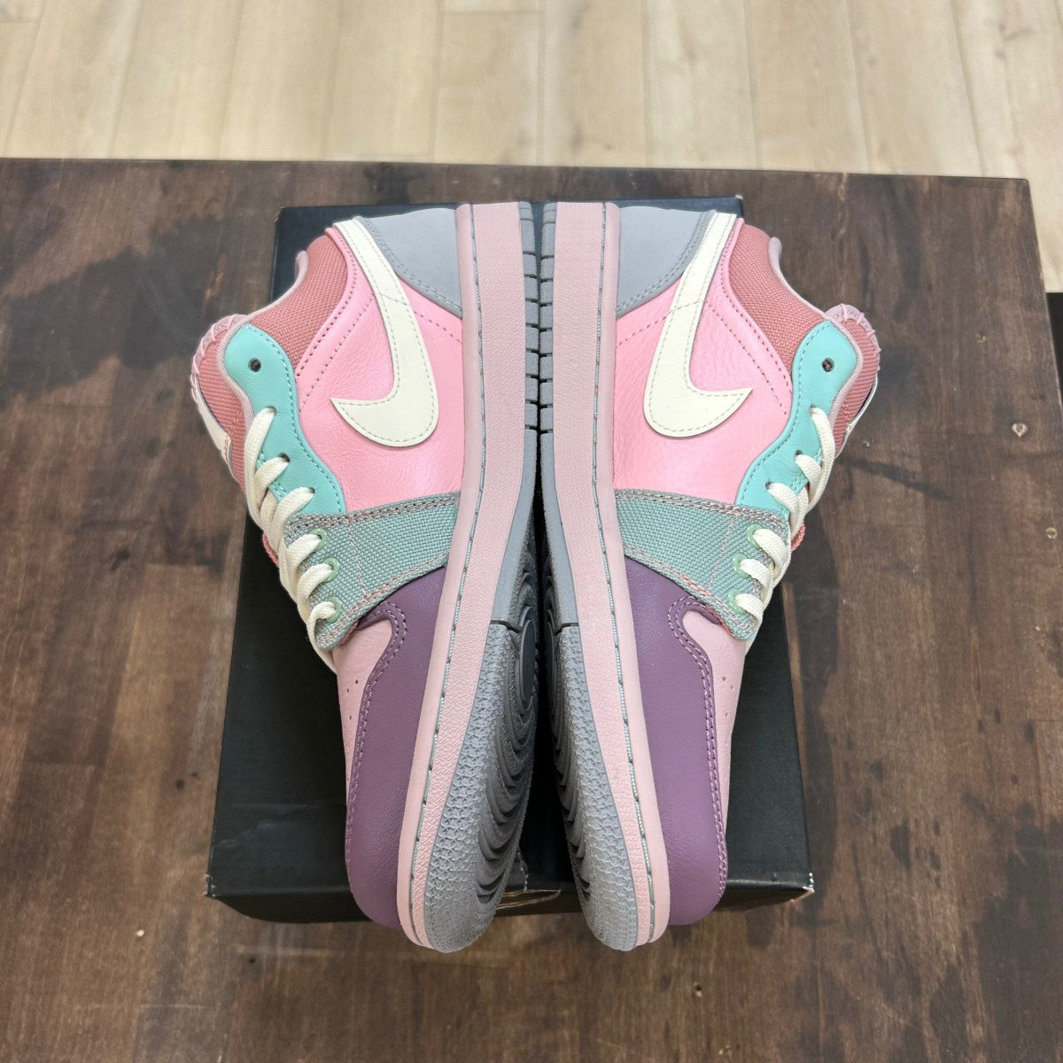 Jordan 1 Low Easter Pastel - Image 3