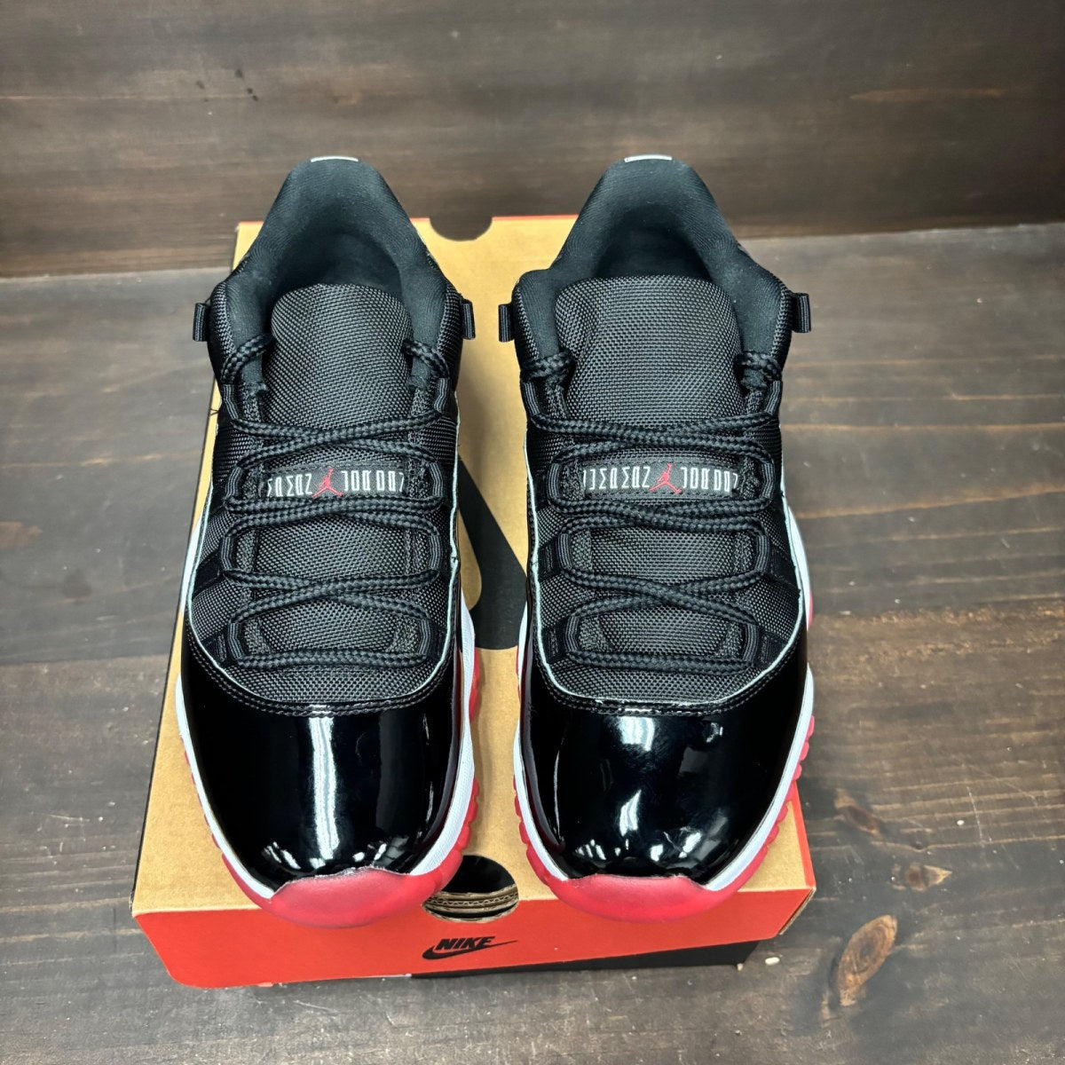 Jordan 11 Retro Low Bred (2025) Size 8.5 (Pre-Owned) - Image 3