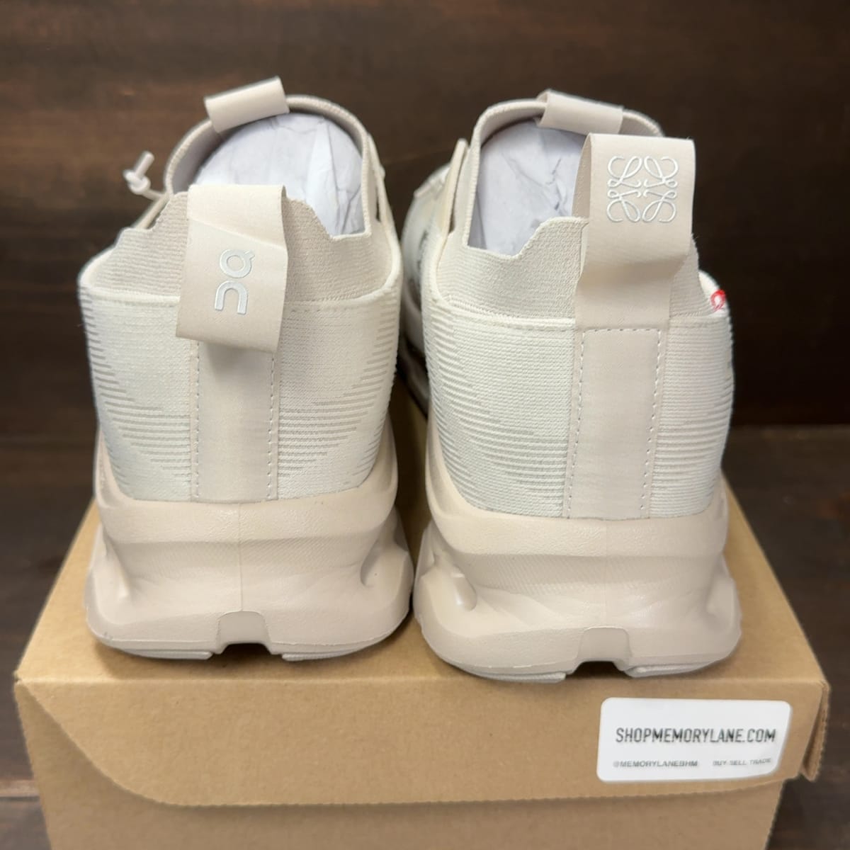 On Running Cloudtilt Loewe Sand Size 12 (Pre-Owned) - aux