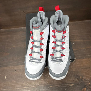 Jordan 9 Retro Fire Red (GS) Size 7Y (Pre-Owned) - back