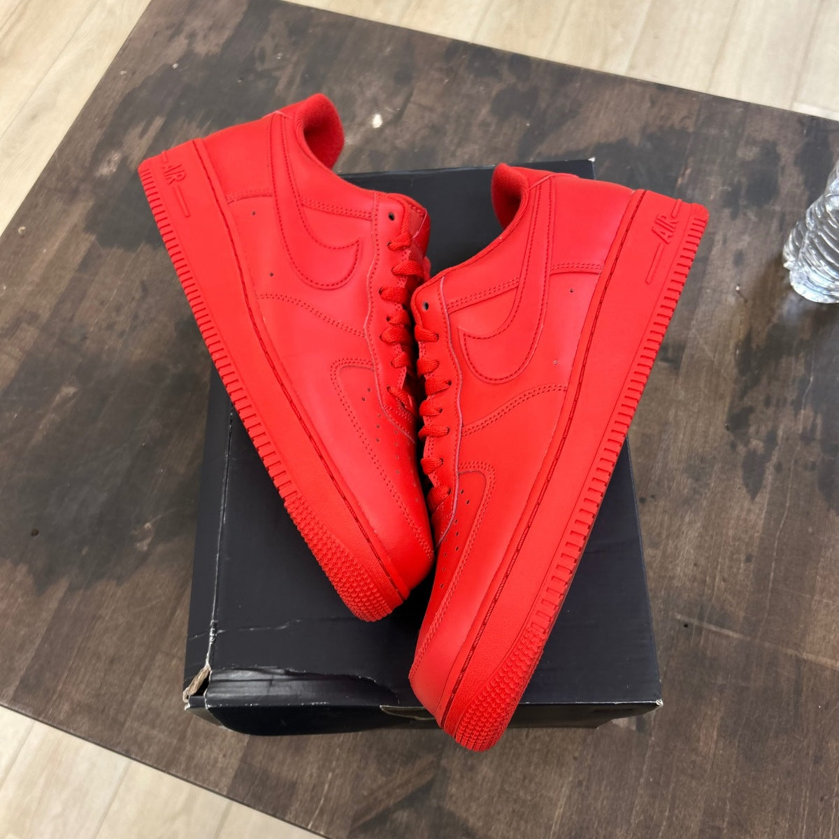 Nike Air Force 1 Low Triple Red - Image 1