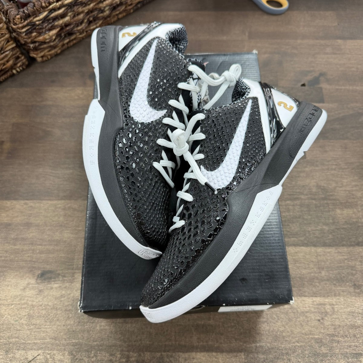 Nike Kobe 6 Protro Mambacita Sweet 16 Size 9.5 (Pre-Owned) - Image 1