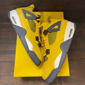 Jordan 4 Retro Lightning (2021) - Image 2
