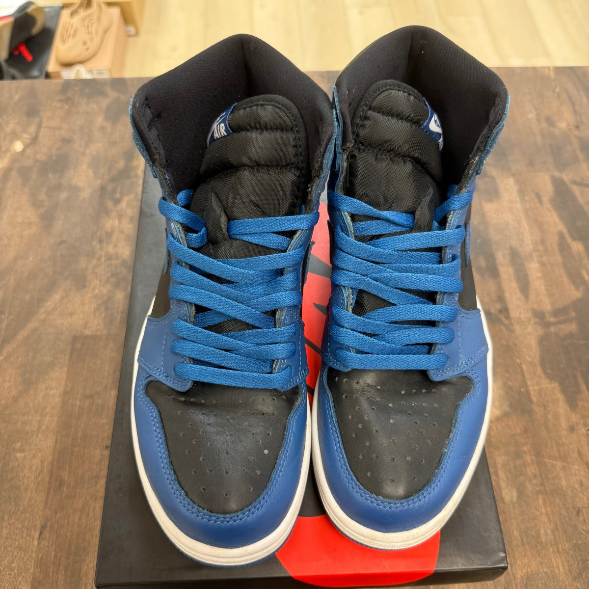 Jordan 1 Retro High OG Dark Marina Blue - Image 2