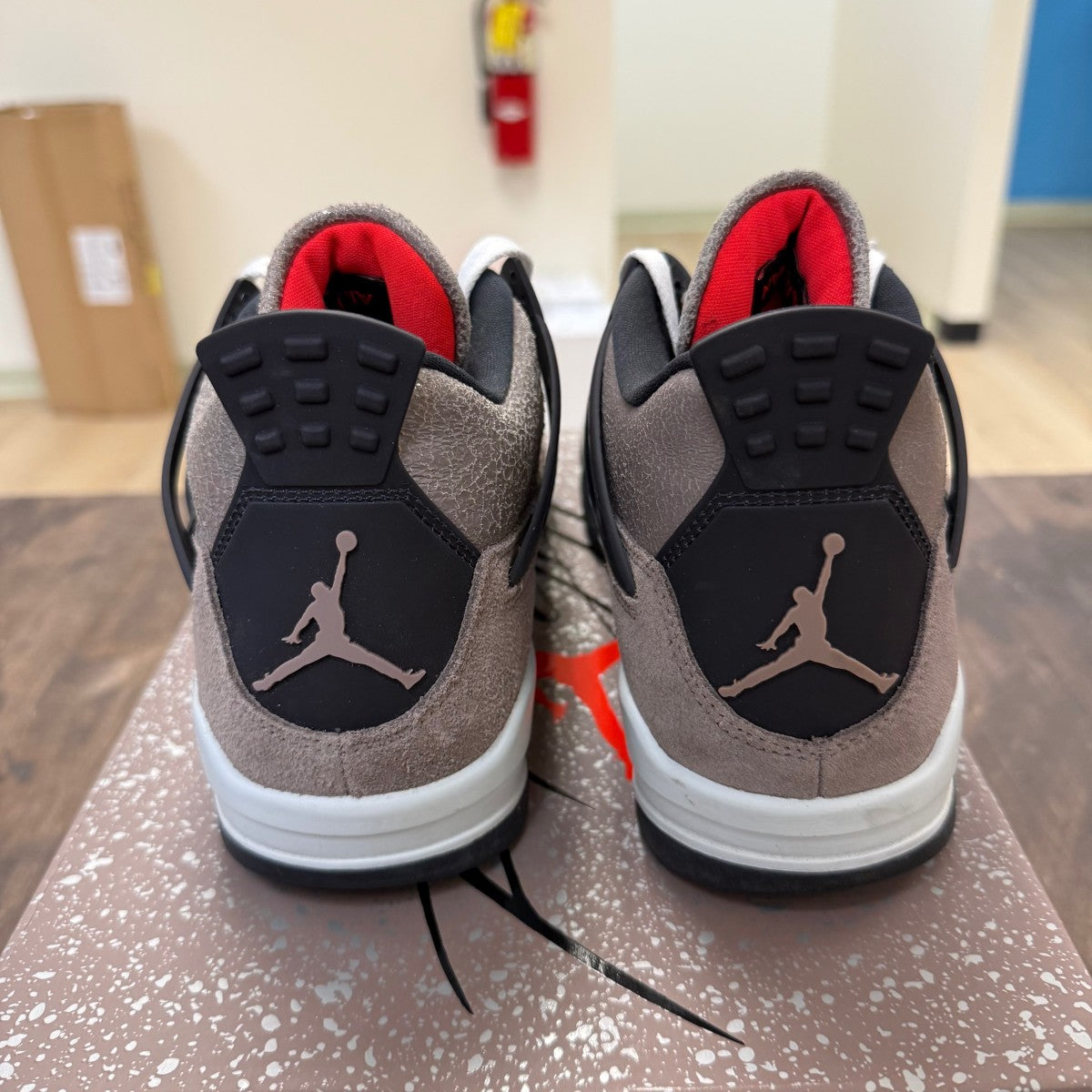 Jordan 4 Retro Taupe Haze - Image 3